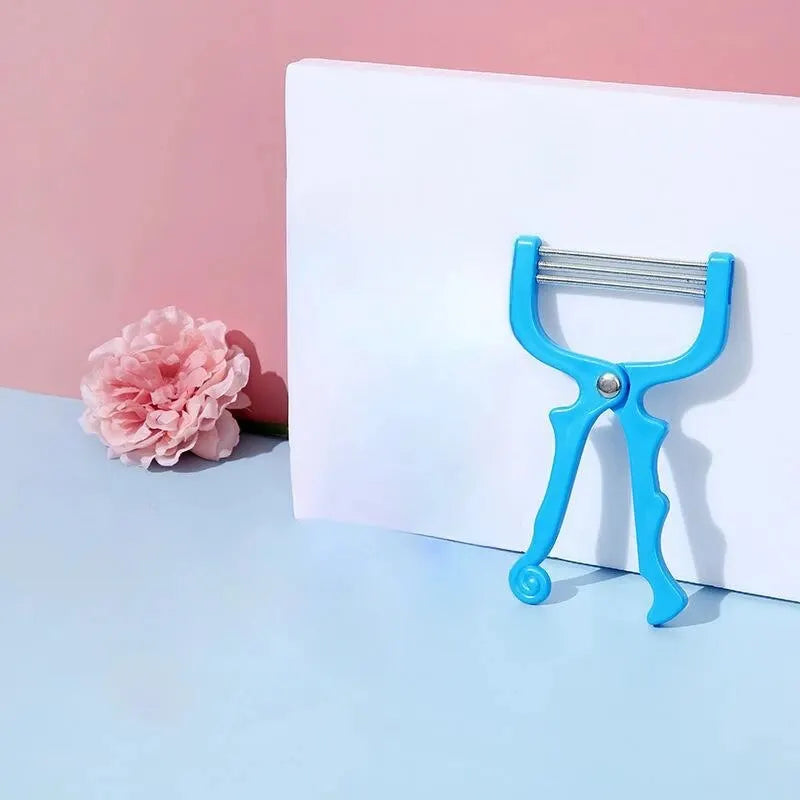 🪒 Manual Facial Hair Remover Threading Tool for Women